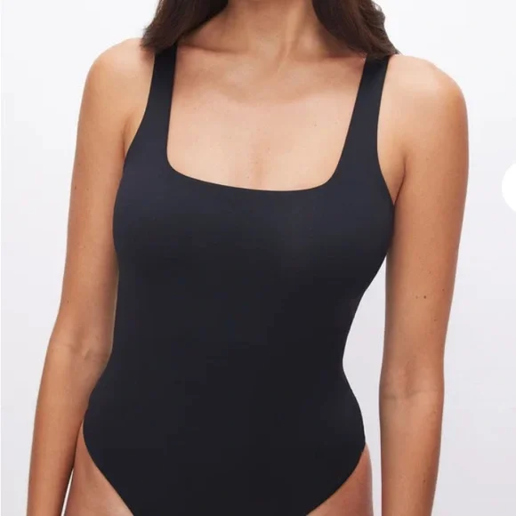 Good American Scoop Neck Bodysuit Trio — Black, White & Brown - Picture 3 of 4